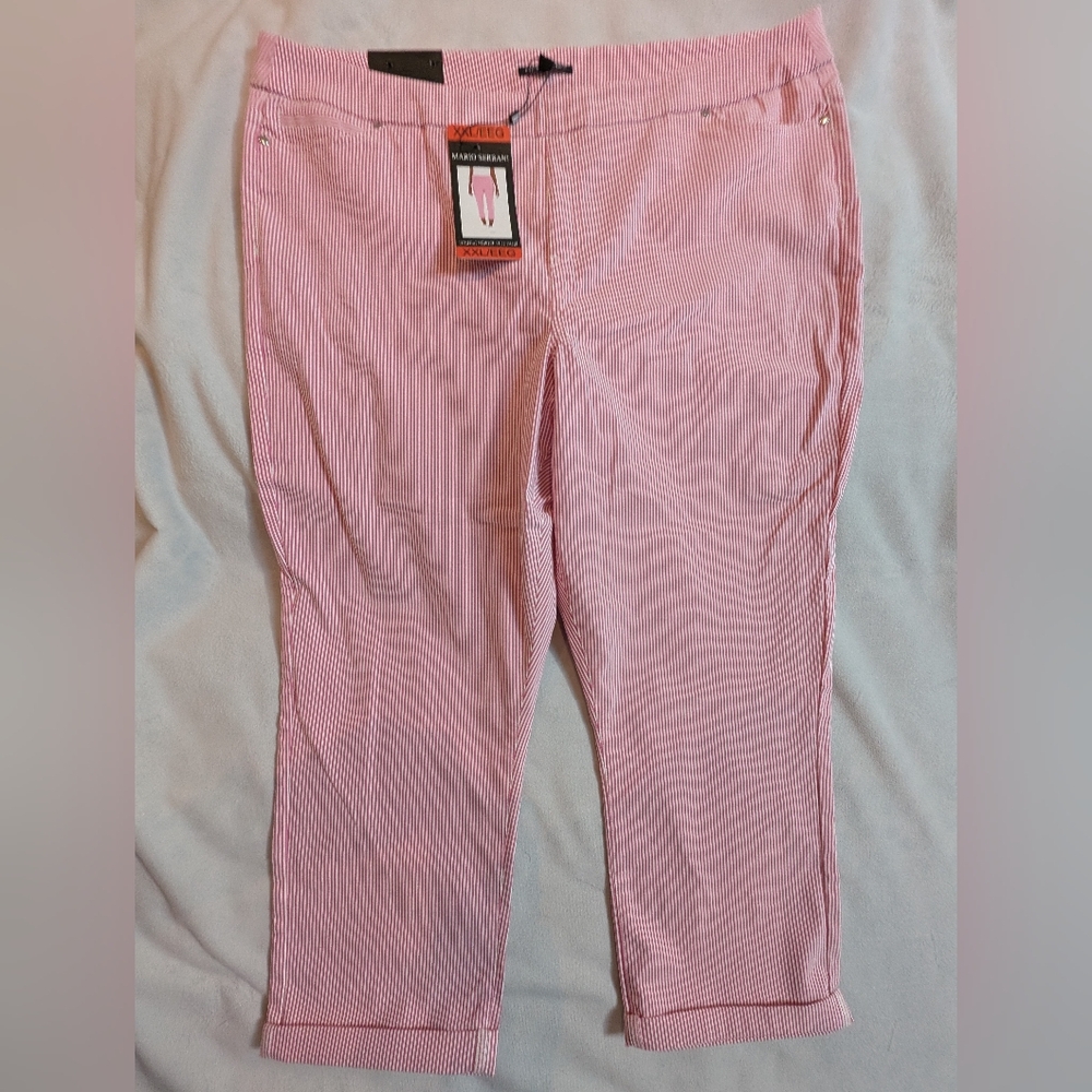 NWT Women's Capris Pants XXL